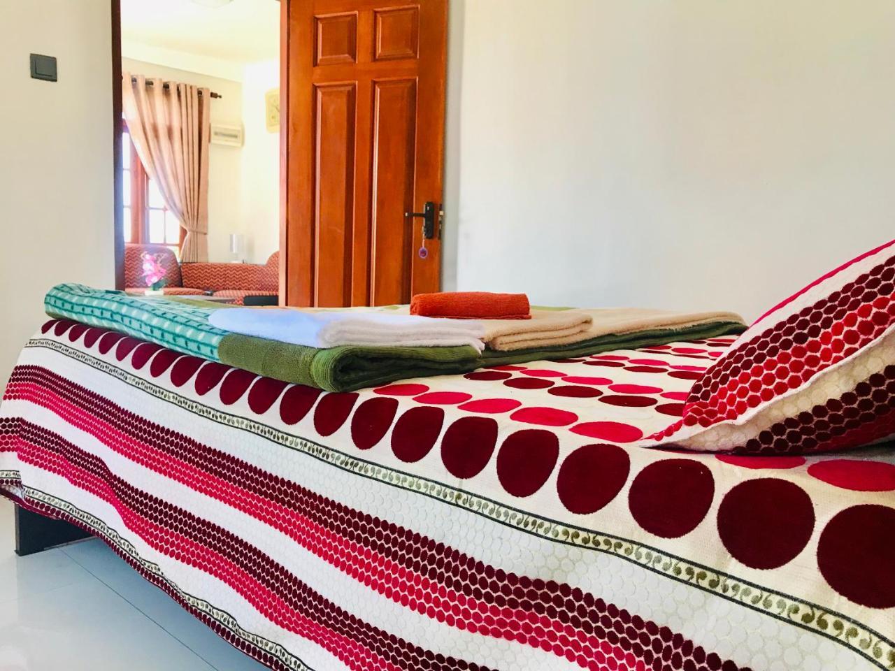 Loversleap Bungalow Νουβάρα Ελίγια Εξωτερικό φωτογραφία