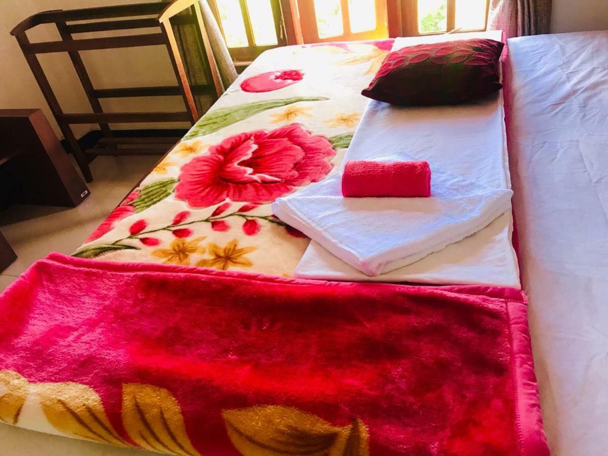 Loversleap Bungalow Νουβάρα Ελίγια Εξωτερικό φωτογραφία